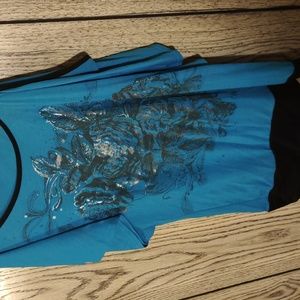 Off the shoulder teal tshirt